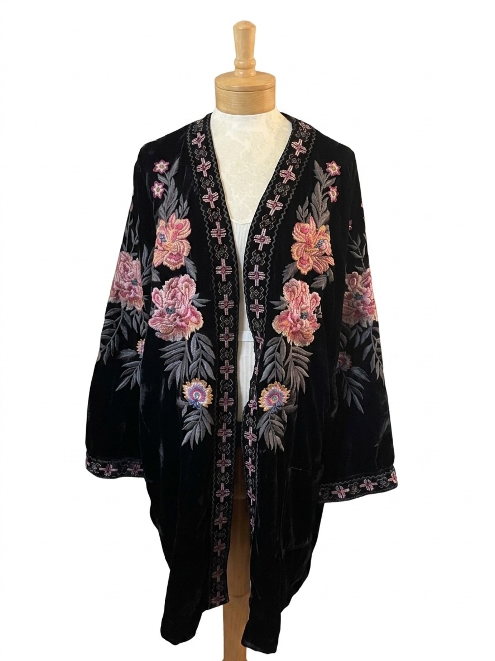 SZ 1X Kyla SEO VELVET KIMONO  EMBROIDERED JOHNNY WAS INSPIRED BOHO CHIC jacket